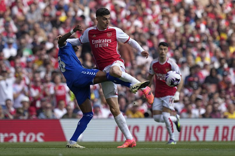 Hasil Arsenal vs Everton: Skor 2-1