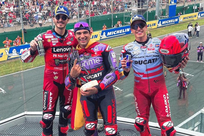 Gigi Dall'Igna Nggak Kuat Nonton Martin vs Marquez vs Bagnaia: Jantung Saya Dibikin Stres!