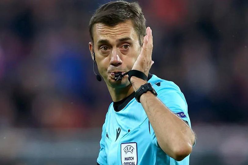 Wasit Clement Turpin, Peniup Peluit Pertama di Euro 2024