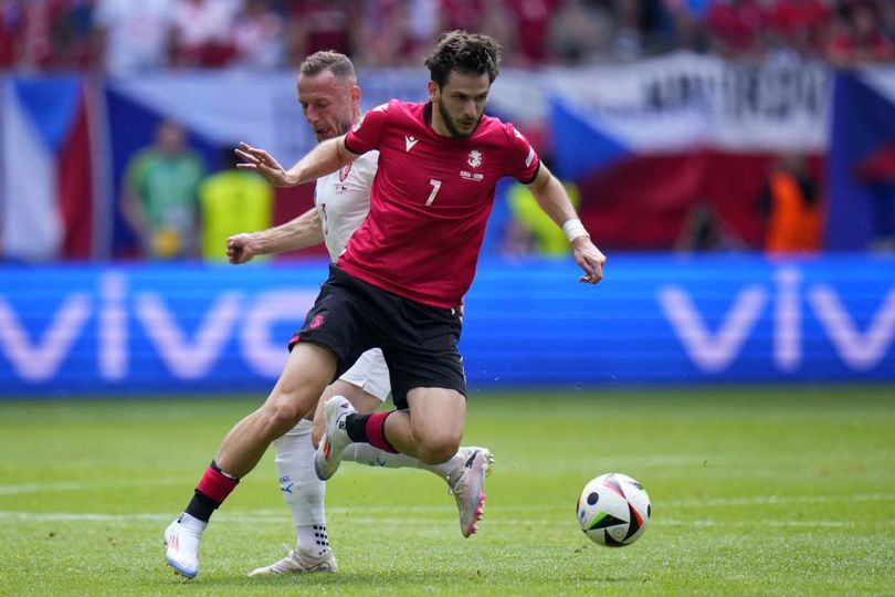 Yang Tersisa dari Georgia vs Republik Ceko: Giorgi Mamardashvili Tembok Tebal di Gawang Georgia