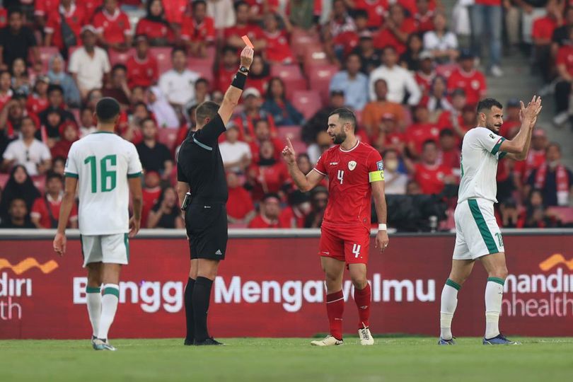 Reaksi Kesatria Jordi Amat Usai Kena Kartu Merah di Laga Timnas Indonesia vs Irak