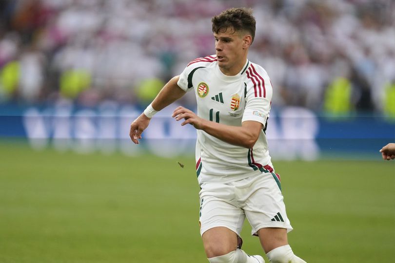 Bek Timnas Hungaria Ini Jadi Target Transfer Manchester United Bek Timnas Hungaria Ini Jadi Target Transfer Manchester United