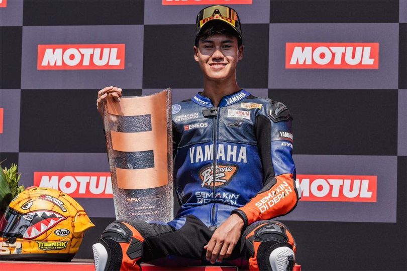 Comeback Sakti! Start ke-34, Aldi Satya Mahendra Naik Podium di WorldSSP300 Ceko 2024!