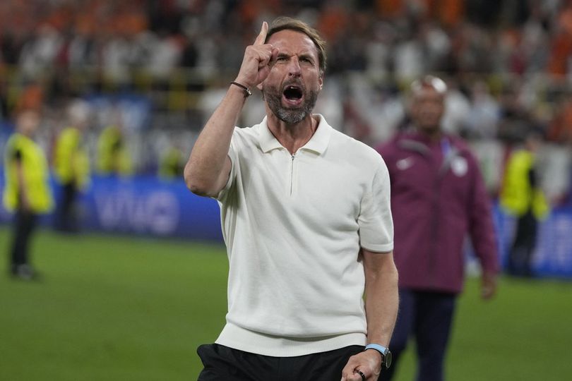 Pesan Perpisahan Harry Kane Untuk Gareth Southgate Yang Mundur Dari Kursi Pelatih Timnas Inggris: Terhebat! Pesan Perpisahan Harry Kane Untuk Gareth Southgate Yang Mundur Dari Kursi Pelatih Timnas Inggris: Terhebat!