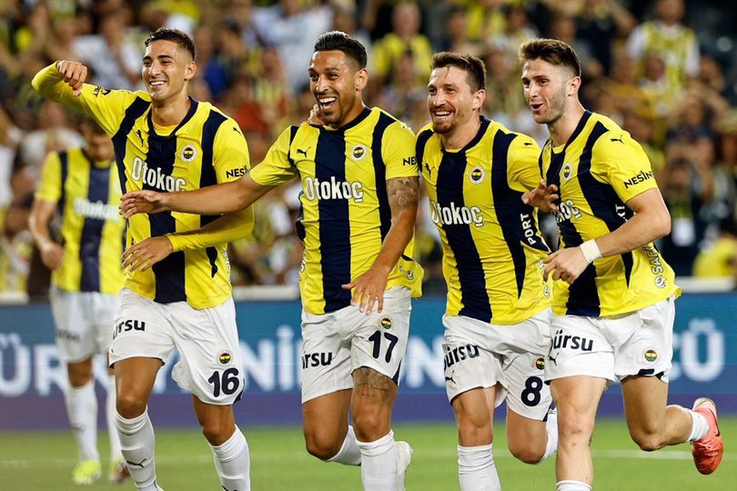 Bakal Jumpa dengan Banyak 'Mantan' di Fenerbahce, MU Siap Tampil Professional Bakal Jumpa dengan Banyak 'Mantan' di Fenerbahce, MU Siap Tampil Professional