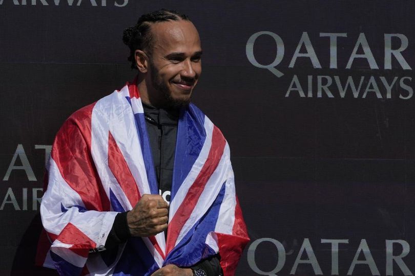 Marc Marquez Tinggalkan Red Bull demi Ducati, Lewis Hamilton Tinggalkan Monster demi Ferrari Marc Marquez Tinggalkan Red Bull demi Ducati, Lewis Hamilton Tinggalkan Monster demi Ferrari