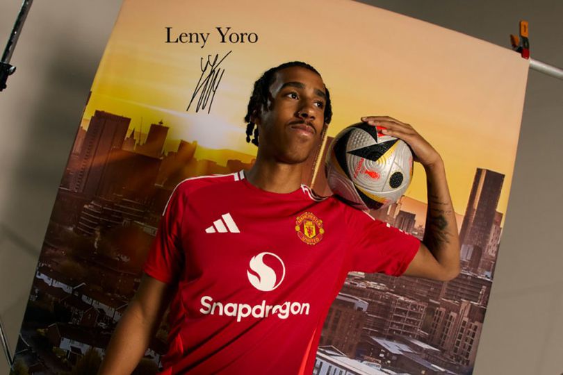Starting XI Manchester United Dengan Leny Yoro: Dibimbing Maguire & Bakal Dilindungi Ugarte? Starting XI Manchester United Dengan Leny Yoro: Dibimbing Maguire & Bakal Dilindungi Ugarte?