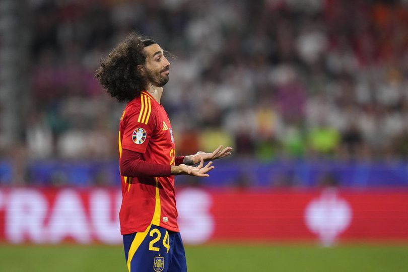 Angkat Trofi Euro Bersama Spanyol, Marc Cucurella Balas dengan Elegan Nyinyiran Legenda Timnas Inggris