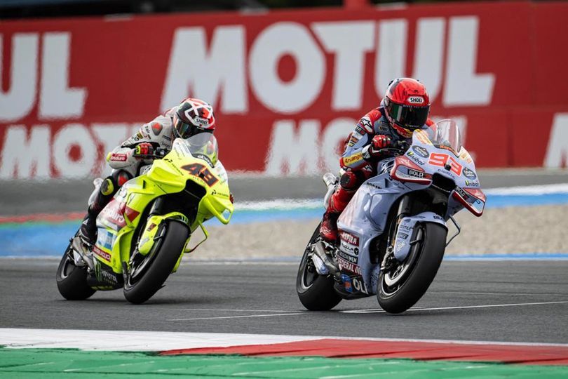 Fabio di Giannantonio Ngaku Kaget Marc Marquez Minta Disalip di MotoGP Belanda Fabio di Giannantonio Ngaku Kaget Marc Marquez Minta Disalip di MotoGP Belanda