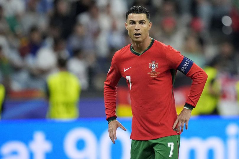 Cristiano Ronaldo Bikin Channel YouTube: Cuma 1,5 Jam Sudah Lebih Dari ...