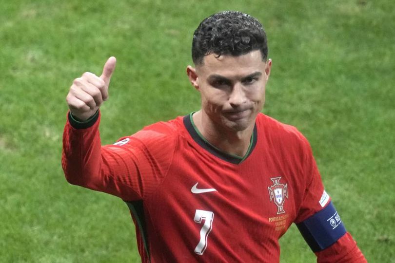 Libur Telah Usai, Ronaldo Balik ke Al Nassr: Kembali ke Tempat Asalku!