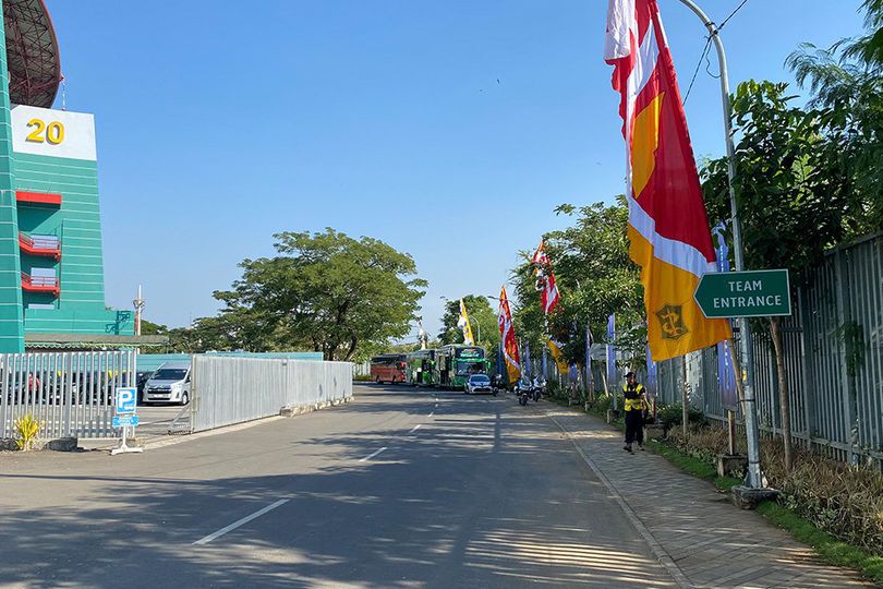 Bersih dan Aman! Stadion GBT Surabaya Ikuti Standar FIFA, UMKM Jadi Lebih Tertib