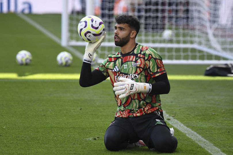 Lakukan Penyelamatan Spektakuler Lawan Aston Villa, Begini Reaksi David Raya