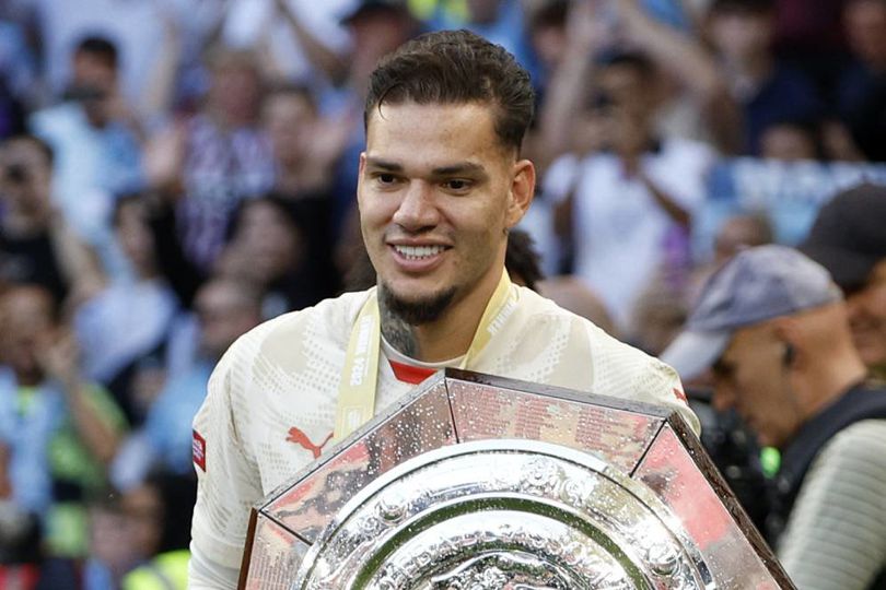Alasan Ederson Batal Tinggalkan Man City untk Liga Arab Saudi: Nawarnya Kemurahan! Alasan Ederson Batal Tinggalkan Man City untk Liga Arab Saudi: Nawarnya Kemurahan!