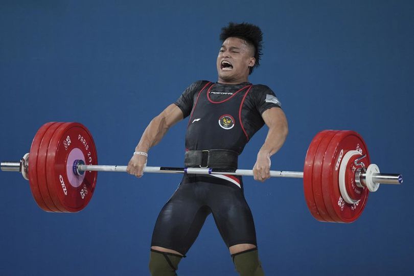 Mantap! Rizki Juniansyah Amankan Medali Perak di IWF World Championships 2024