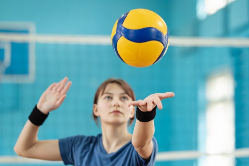 Voli Makin Populer, Ini Rekomendasi Bola Voli Berkualitas yang Bisa Dibeli Online