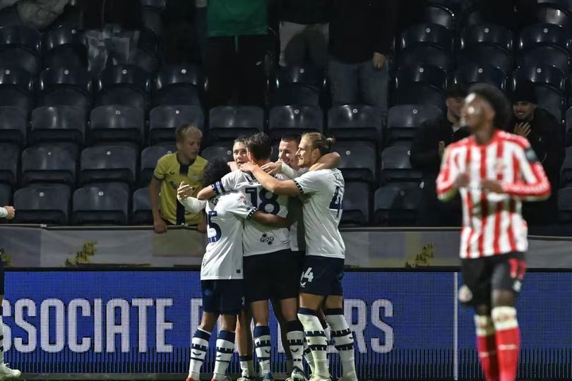 Nathan Tjoe-A-On Main Menit Akhir, Swansea City Menang 3-0 Lawan Preston North End