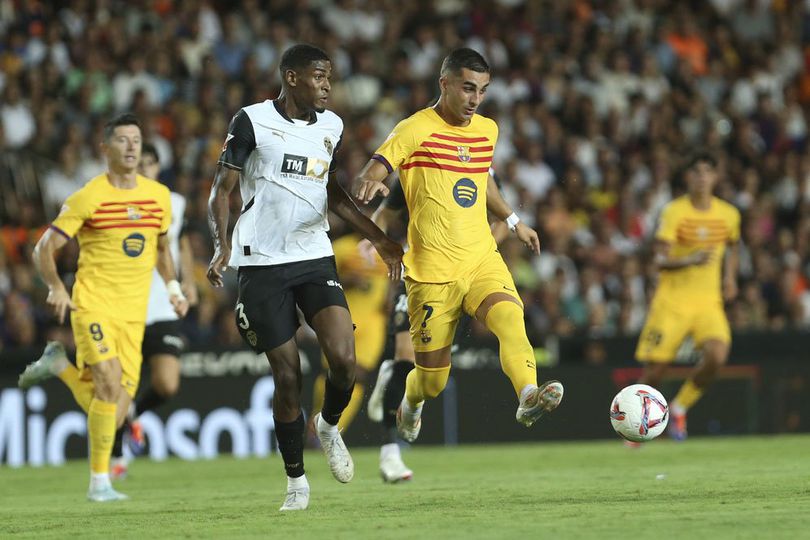 Arsenal Makin Dekat Datangkan Defender Ini dari Valencia Arsenal Makin Dekat Datangkan Defender Ini dari Valencia