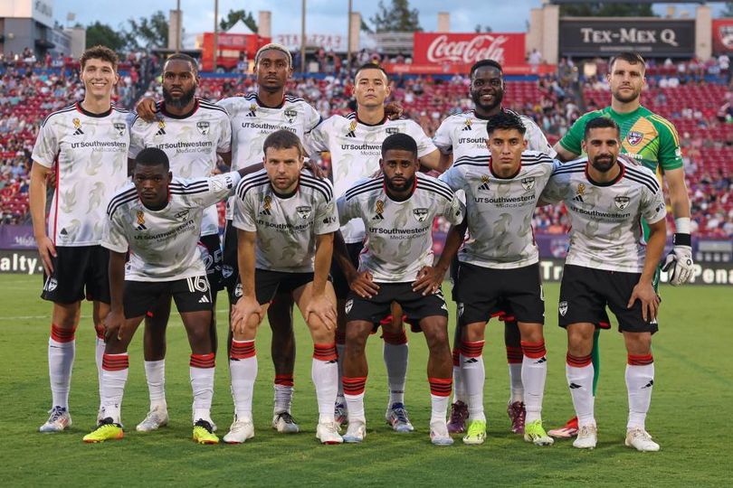 Maarten Paes Tepis Penalti, FC Dallas Telan Kekalahan dari Colorado Rapids