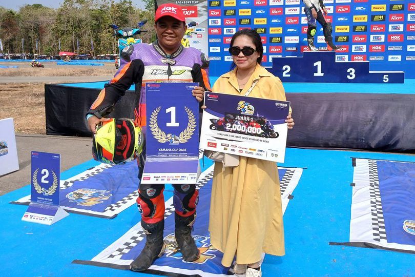 Tua-tua Keladi, Aksi Haji Ical di Yamaha Cup Race 2024 Pangkep Menuai Sambutan Positif Tua-tua Keladi, Aksi Haji Ical di Yamaha Cup Race 2024 Pangkep Menuai Sambutan Positif