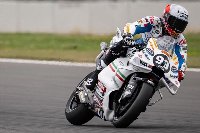 MotoGP San Marino 2024: Marc Marquez Berjaya di Rumah Pecco Bagnaia Usai Blunder Jorge Martin MotoGP San Marino 2024: Marc Marquez Berjaya di Rumah Pecco Bagnaia Usai Blunder Jorge Martin
