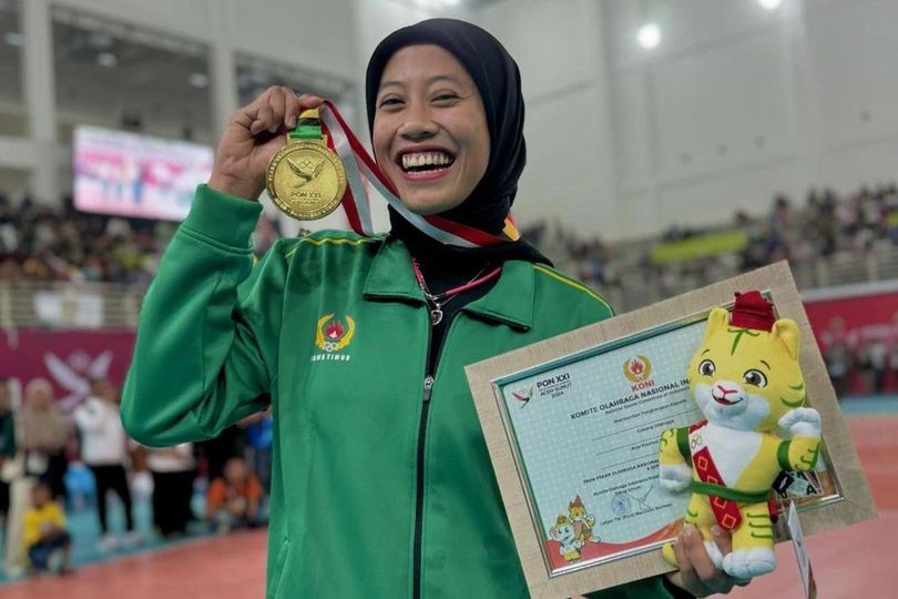 Momen Emas Megawati Hangestri Pertiwi: Juarai Proliga dan PON 2024, Kini Buru Gelar Juara di Korea Selatan Momen Emas Megawati Hangestri Pertiwi: Juarai Proliga dan PON 2024, Kini Buru Gelar Juara di Korea Selatan