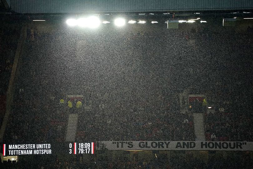 MU vs Spurs: Ketika Theatre of Dreams Berubah Jadi Theatre of Nightmare MU vs Spurs: Ketika Theatre of Dreams Berubah Jadi Theatre of Nightmare