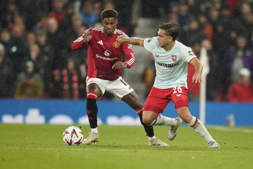 MU Bayar Mahal Kegagalan Habisi Twente MU Bayar Mahal Kegagalan Habisi Twente