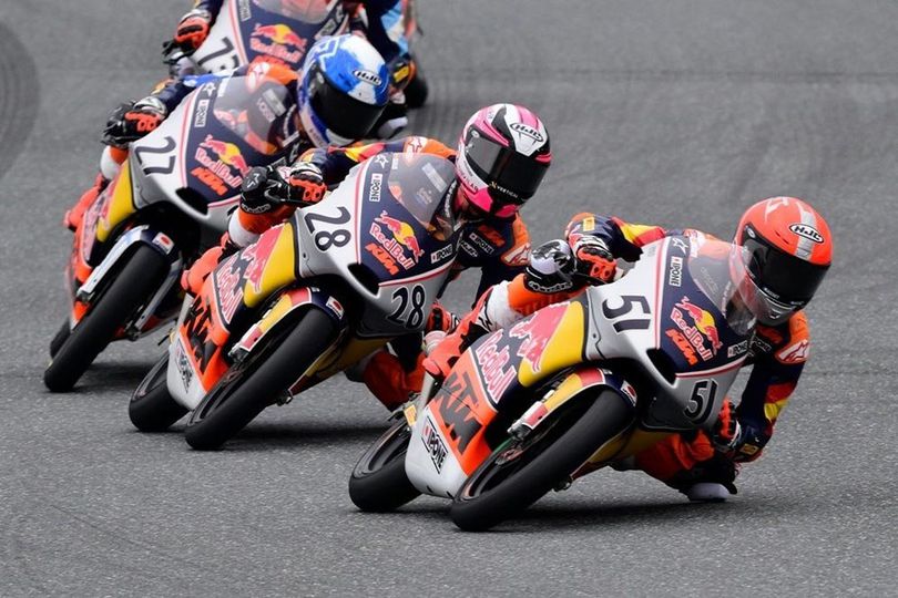 Hasil Race 1 Red Bull Rookies Cup San Marino 2024: Brian Uriarte Menang, Veda Ega Pratama Finis Ke-8