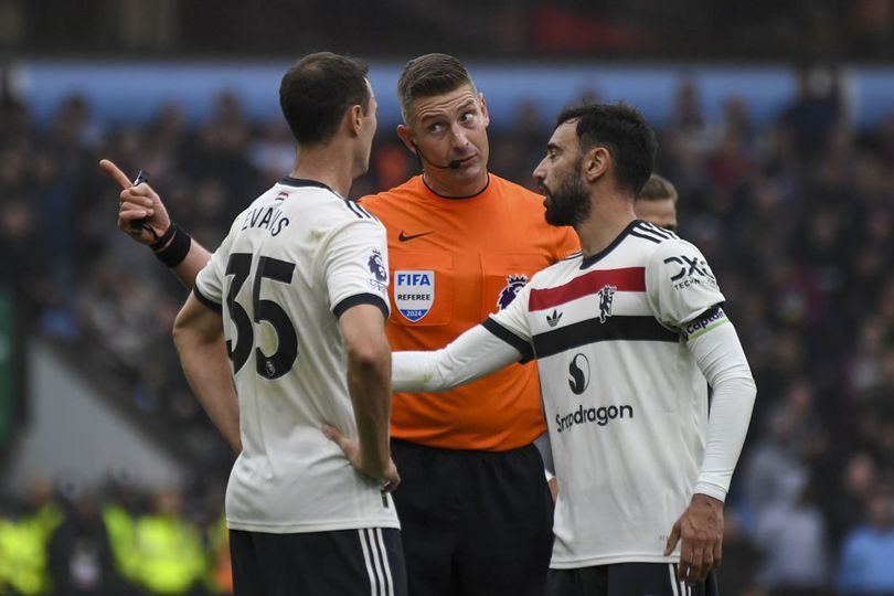 Rapor Pemain MU di Markas Aston Villa: Evans Memuaskan, Hojlund Mengecewakan