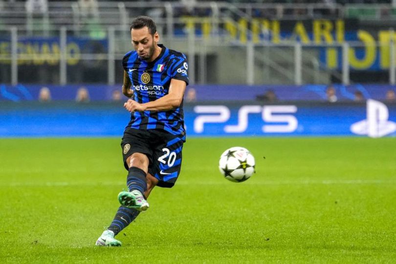 Setelah Wesley Sneijder, Inter Milan Akhirnya Cetak Gol dari Tendangan Bebas Lagi di Liga Champions