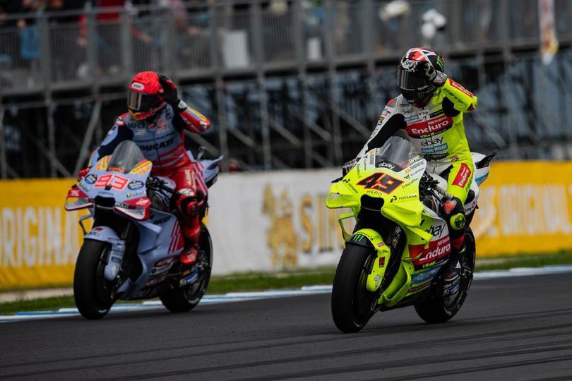 Ducati Tegaskan VR46 dan Marc Marquez Takkan Jadi Bodyguard Pecco Bagnaia demi Juarai MotoGP 2024 Ducati Tegaskan VR46 dan Marc Marquez Takkan Jadi Bodyguard Pecco Bagnaia demi Juarai MotoGP 2024