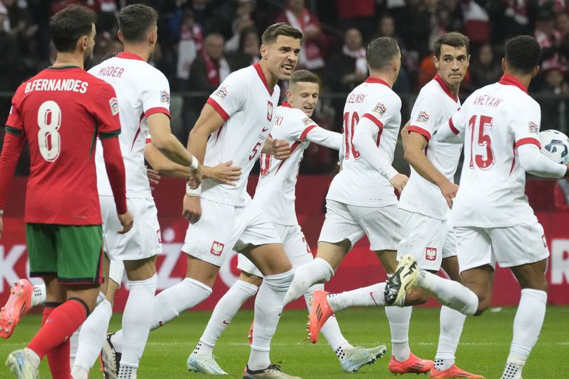 Eks Napoli Ini Ternyata Sempat Mendekat ke Liverpool: Sudah Terbang ke Inggris & Ngobrol Dengan Klopp Eks Napoli Ini Ternyata Sempat Mendekat ke Liverpool: Sudah Terbang ke Inggris & Ngobrol Dengan Klopp