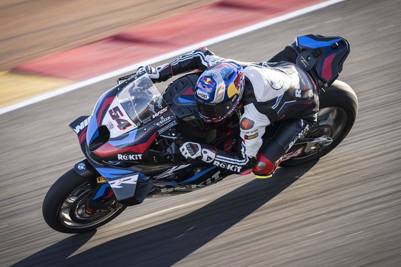 Hasil Superpole WorldSBK Estoril 2024: Kalahkan Danilo Petrucci, Toprak Razgatlioglu Sabet Pole