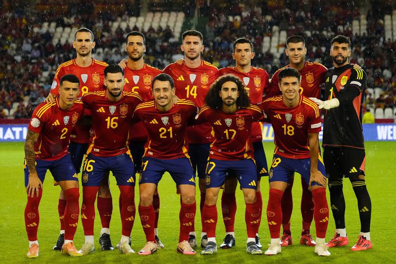 Ketika Tak Ada Satu pun Pemain Barcelona, Real Madrid, dan Atletico di Starting XI Spanyol Ketika Tak Ada Satu pun Pemain Barcelona, Real Madrid, dan Atletico di Starting XI Spanyol