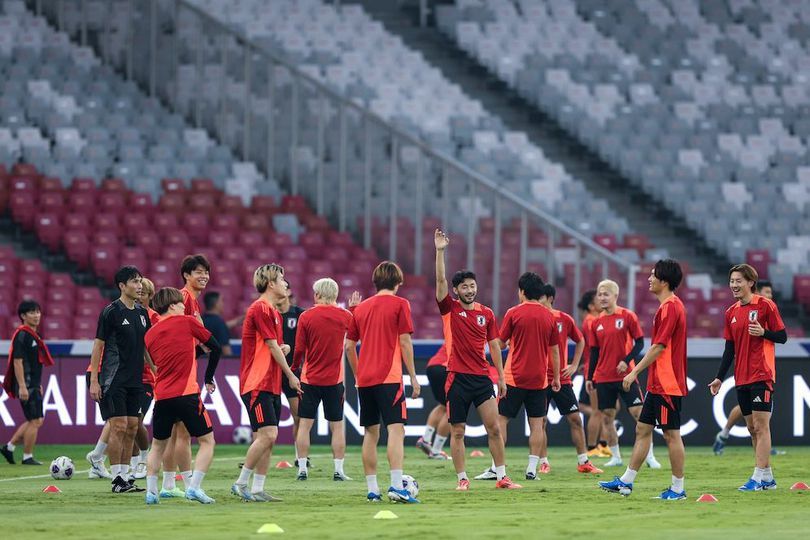 Jelang Indonesia vs Jepang, Rumput GBK Dikritik Takumi Minamino: Tidak Rata!