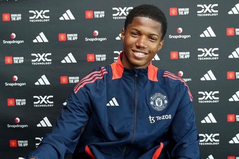 Ruben Amorim Datang, Striker 16 Tahun Ini Ketimban Durian Runtuh di MU Ruben Amorim Datang, Striker 16 Tahun Ini Ketimban Durian Runtuh di MU