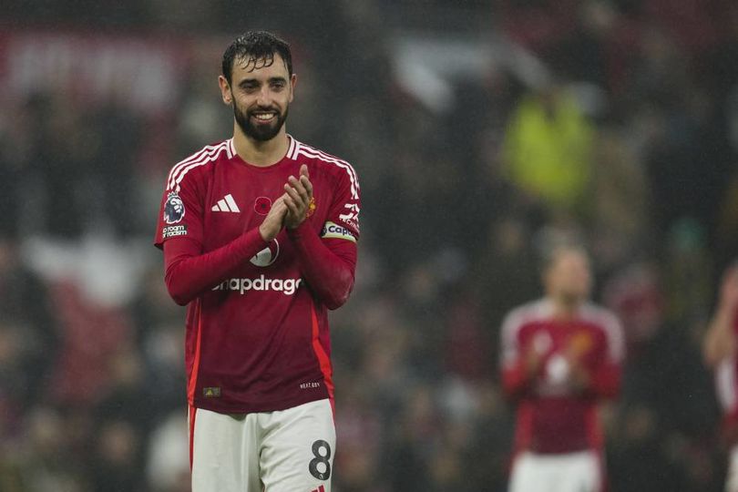 Ruben Amorim Jelaskan Pergantian Pemain MU saat Kalah dari Nottingham: Mengapa Bruno Fernandes Diganti? Ruben Amorim Jelaskan Pergantian Pemain MU saat Kalah dari Nottingham: Mengapa Bruno Fernandes Diganti?