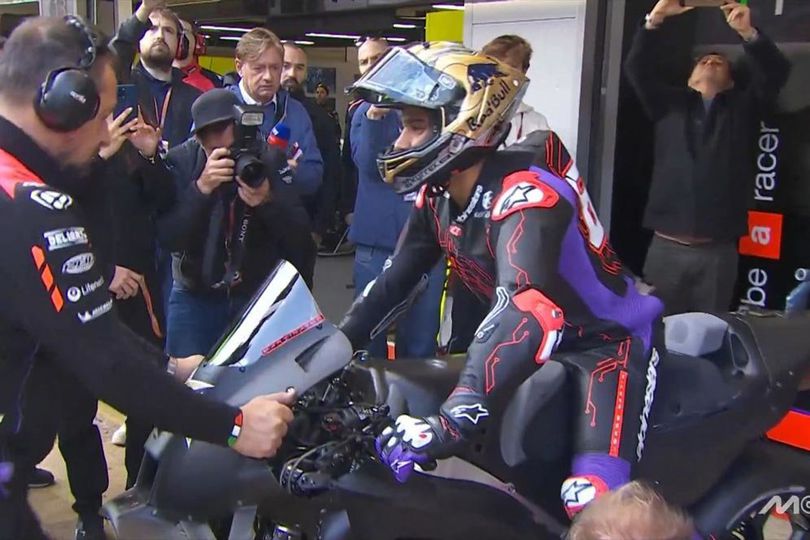 Video: Kecelakaan Pertama Jorge Martin Bareng Aprilia di Tes Pascamusim MotoGP Barcelona 2024 Video: Kecelakaan Pertama Jorge Martin Bareng Aprilia di Tes Pascamusim MotoGP Barcelona 2024