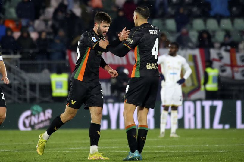 Melihat Jay Idzes 'Lumpuhkan' Romelu Lukaku: Nguyen Xuan Son pun Ketar-Ketir!