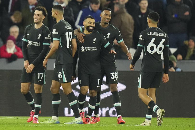 Tak Ada Ballon d'Or Dalam Benak Mohamed Salah: Yang Ada Cuma Bawa Liverpool Juara EPL Tak Ada Ballon d'Or Dalam Benak Mohamed Salah: Yang Ada Cuma Bawa Liverpool Juara EPL