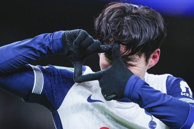 Pelatih Liverpool Apresiasi Gaya Permainan Menyerang Tottenham