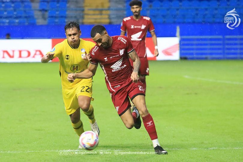 Wasit Keempat Akui Ceroboh dan Lalai Biarkan PSM Mainkan 12 Pemain Vs Barito Putera: Saya Minta Maaf Wasit Keempat Akui Ceroboh dan Lalai Biarkan PSM Mainkan 12 Pemain Vs Barito Putera: Saya Minta Maaf