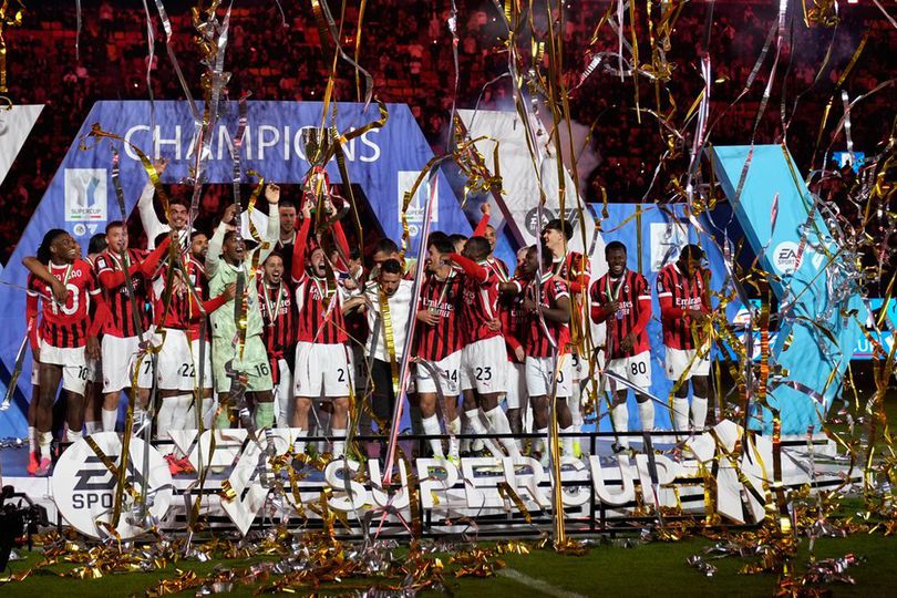 Sergio Conceicao dan Awal Sensasional di AC Milan: 2 Laga, 2 Comeback, 1 Trofi Juara Sergio Conceicao dan Awal Sensasional di AC Milan: 2 Laga, 2 Comeback, 1 Trofi Juara