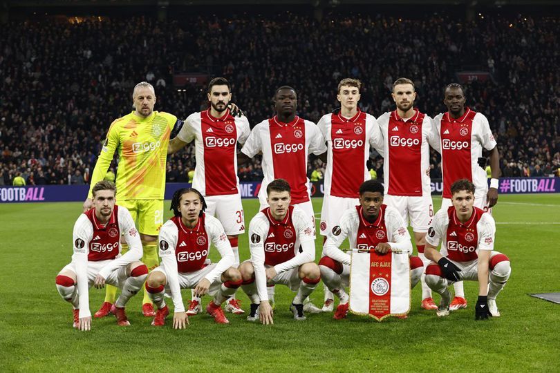 Cerita Tragis Ajax Amsterdam: Kalah 0-3 dari Calvin Verdonk, Kebobolan Menit 90+9, dan Mungkin Gagal Juara Cerita Tragis Ajax Amsterdam: Kalah 0-3 dari Calvin Verdonk, Kebobolan Menit 90+9, dan Mungkin Gagal Juara