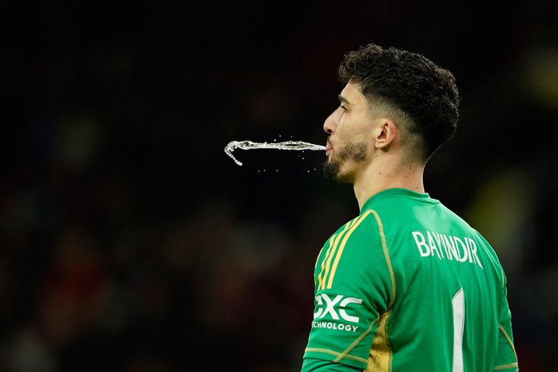 Gantikan Onana, Bayindir Ikut Bikin Blunder saat Hadapi Newcastle Gantikan Onana, Bayindir Ikut Bikin Blunder saat Hadapi Newcastle