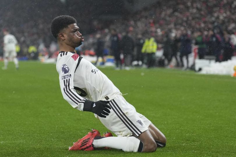 Rapor Pemain MU saat Tahan Imbang Liverpool: De Ligt Sebabkan Penalti, Amad Pahlawan Rapor Pemain MU saat Tahan Imbang Liverpool: De Ligt Sebabkan Penalti, Amad Pahlawan