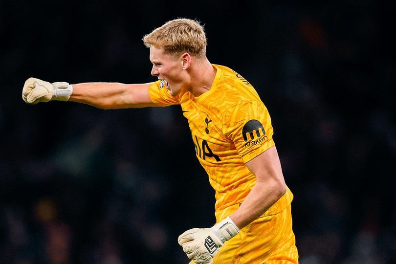 Man of the Match Tottenham vs Liverpool: Antonin Kinsky