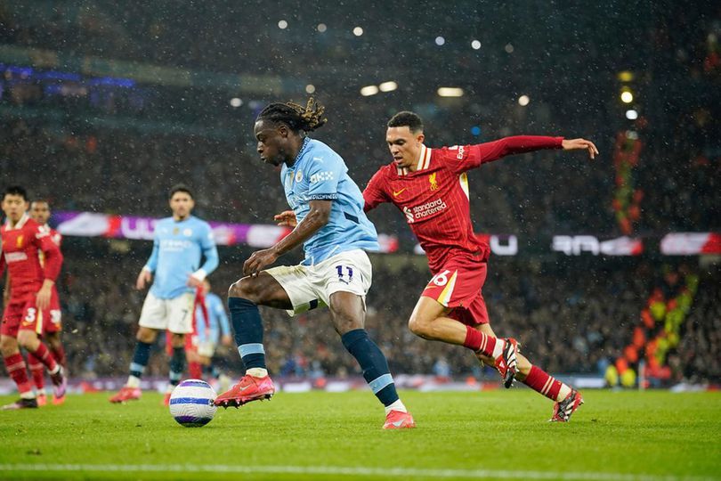 Man City Dipermak 0-2, Jeremy Doku Ngotot Sebut Liverpool Tak Lebih Baik dari Timnya