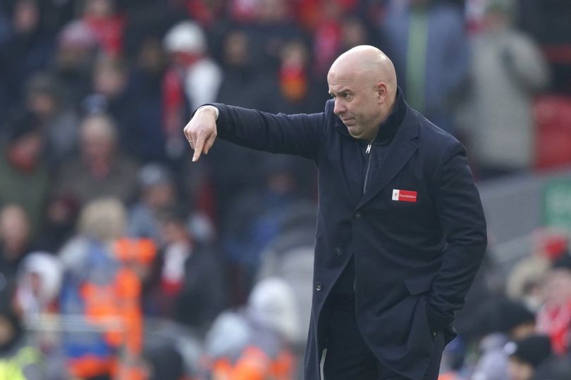 PSG vs Liverpool: Dilema Arne Slot
